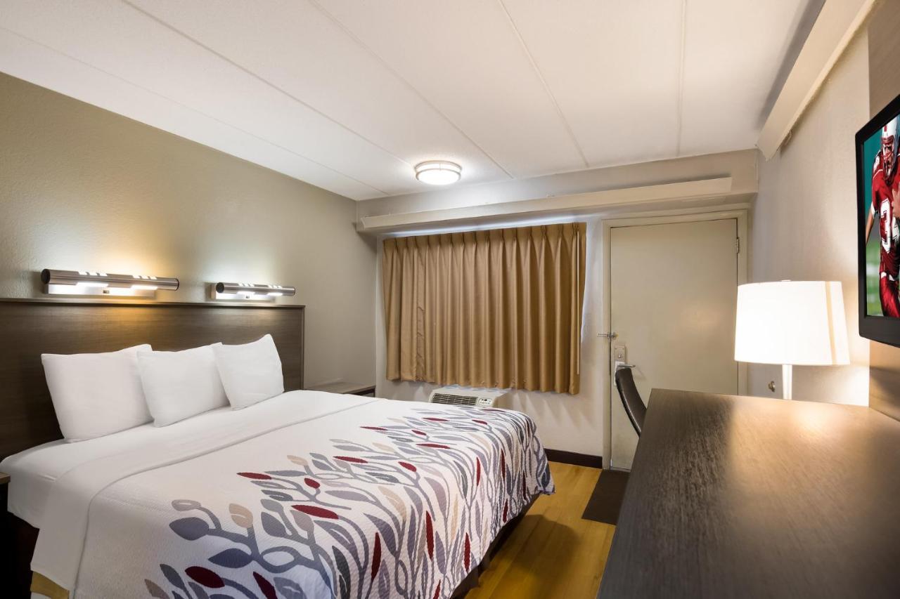 Red Roof Inn Wilkes-Barre Arena Екстер'єр фото