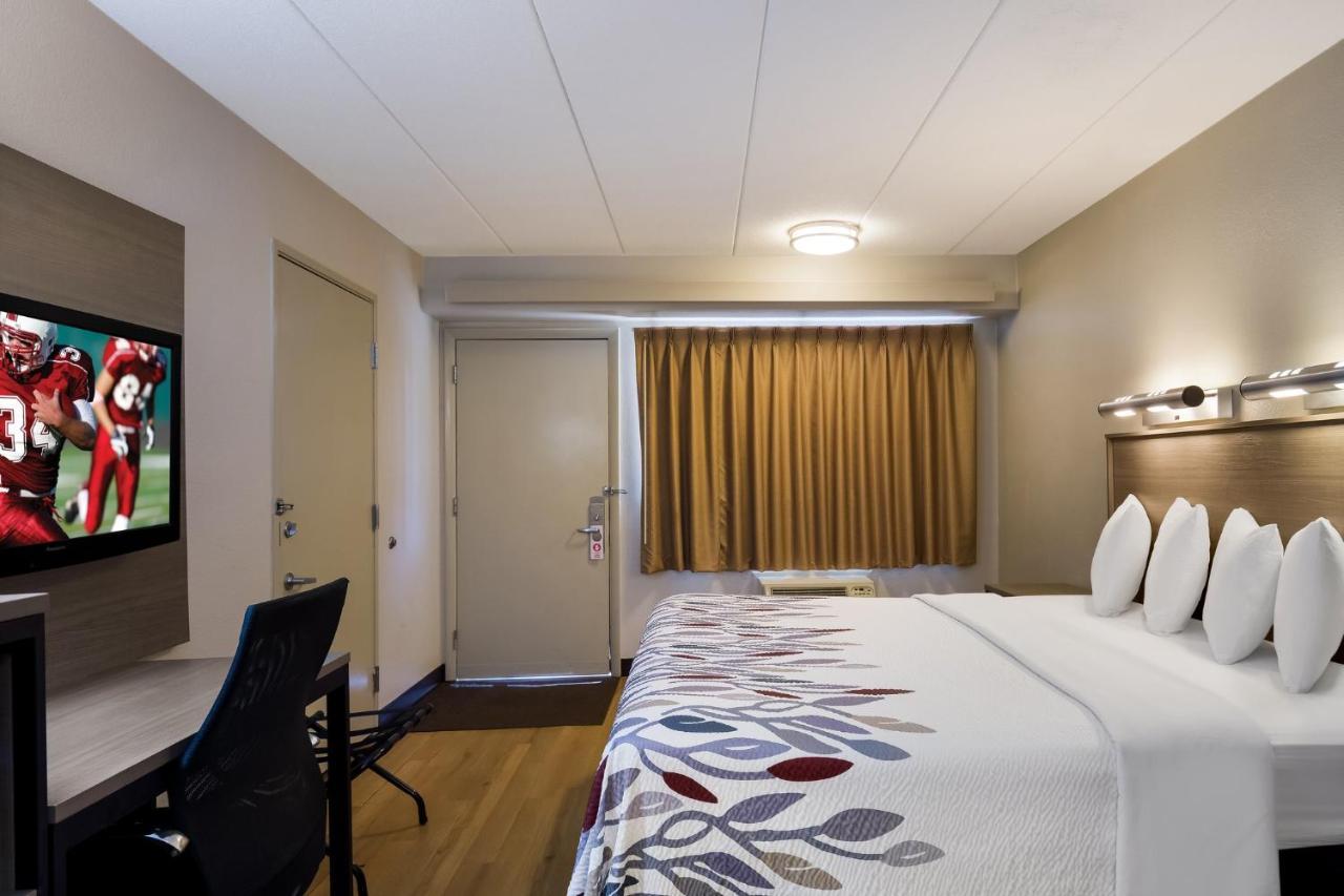Red Roof Inn Wilkes-Barre Arena Екстер'єр фото