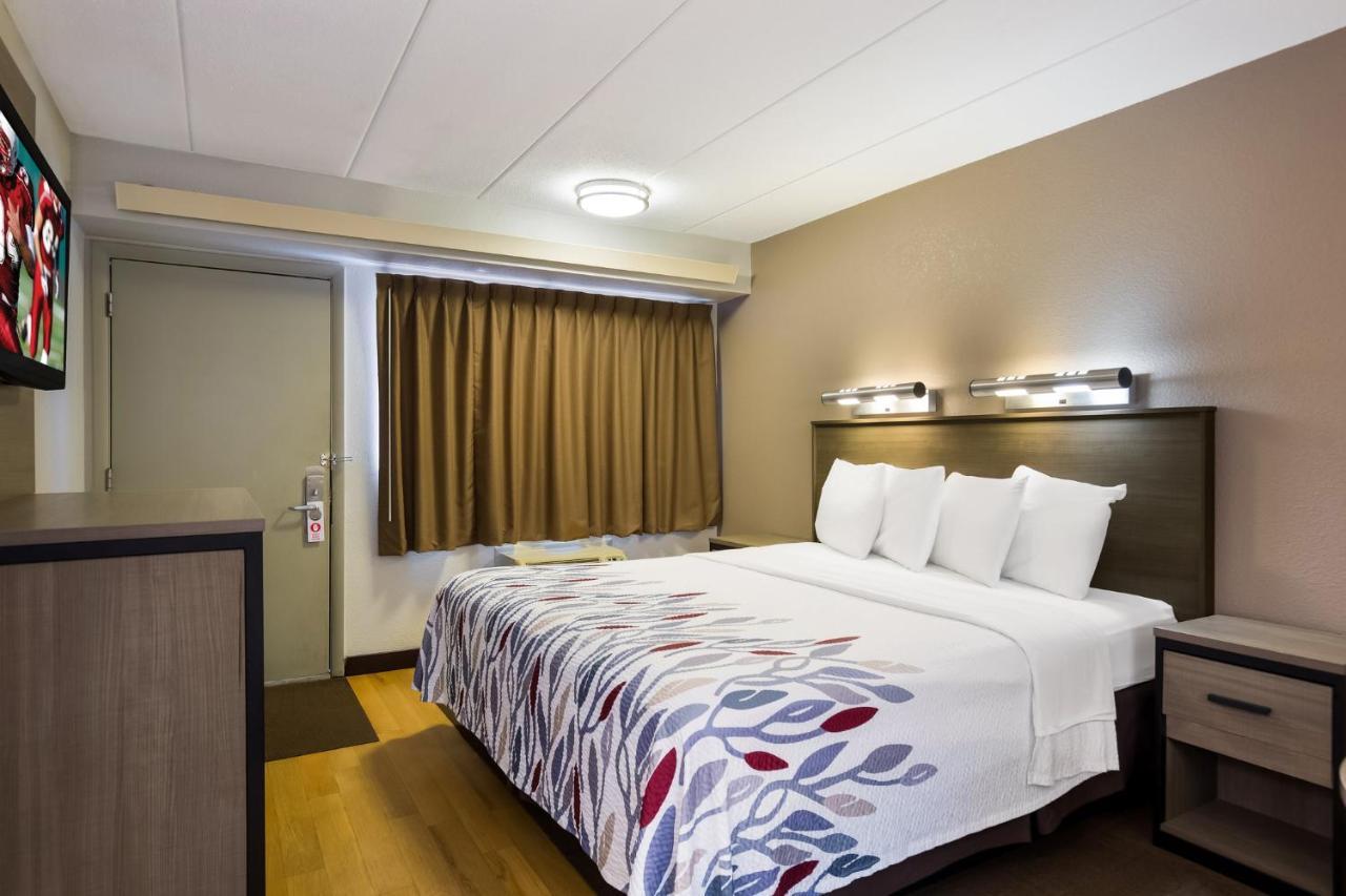 Red Roof Inn Wilkes-Barre Arena Екстер'єр фото