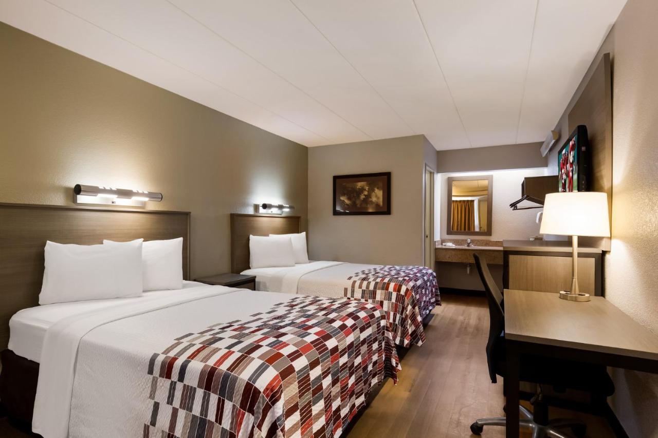 Red Roof Inn Wilkes-Barre Arena Екстер'єр фото