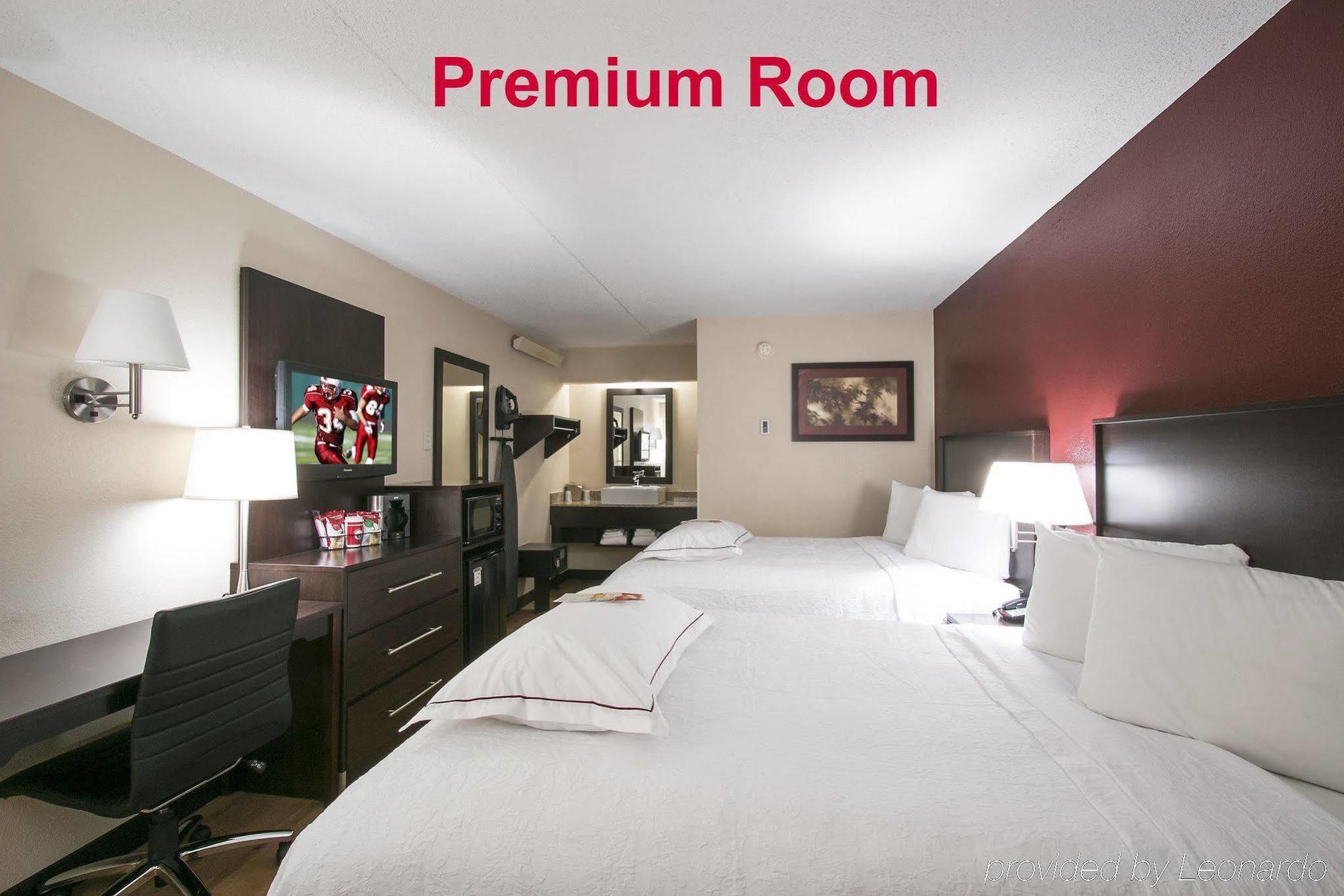 Red Roof Inn Wilkes-Barre Arena Екстер'єр фото