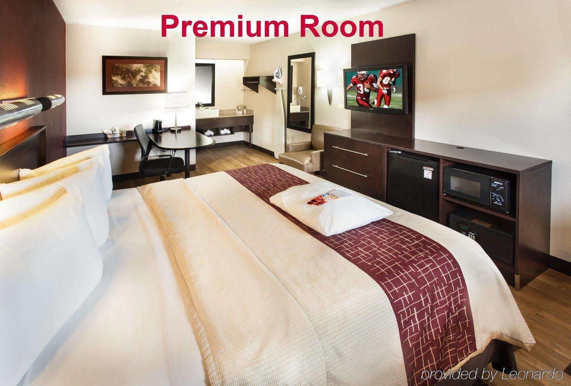 Red Roof Inn Wilkes-Barre Arena Екстер'єр фото